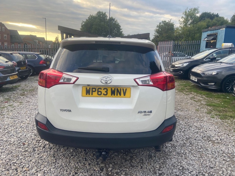 Used Toyota RAV4 2014 for sale - 76803298: Photo 6