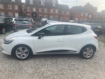 Used Renault Clio 2016 for sale - 76123623: Photo 4