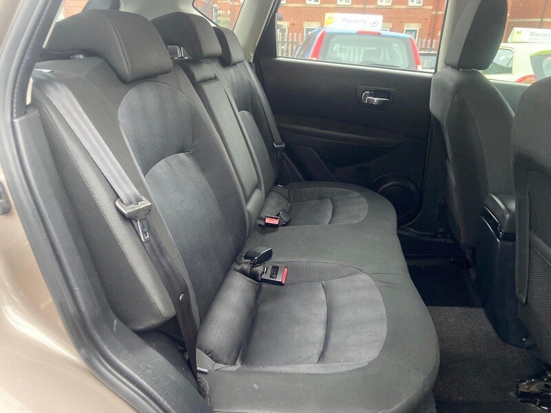 Used Nissan Qashqai 2010 for sale - 77465387: Photo 12
