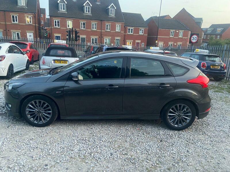 Used Ford Focus 2017 for sale - 76803294: Photo 4