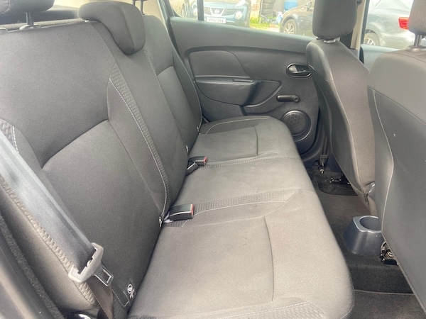 Used Dacia Sandero 2018 for sale - 76123604: Photo 12