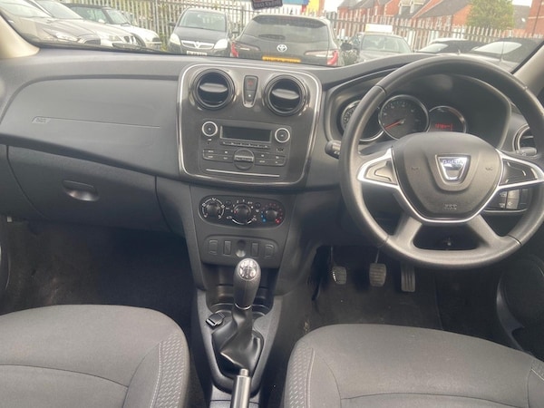 Used Dacia Sandero 2018 for sale - 76123604: Photo 14