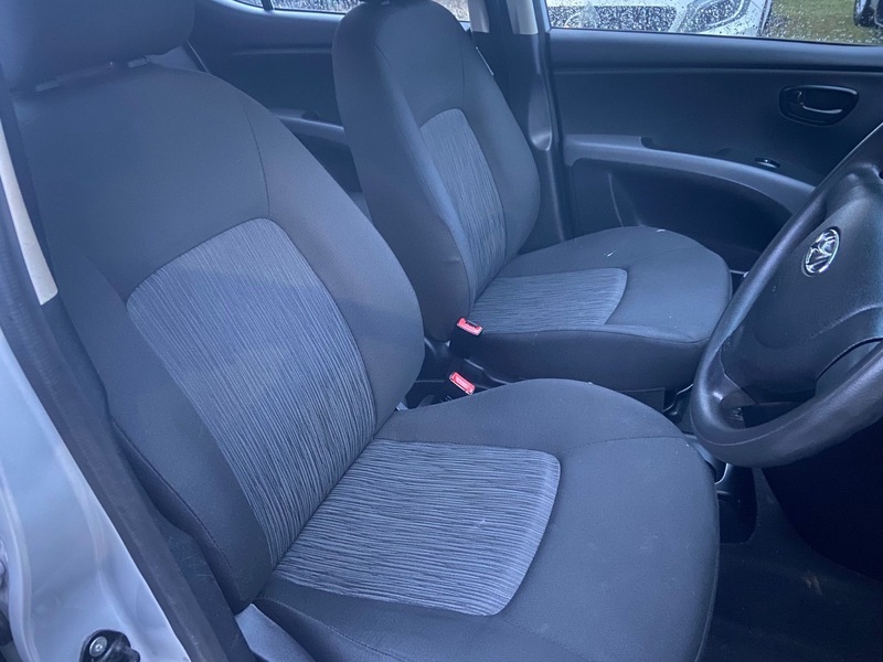 Used Hyundai i10 2012 for sale - 77241819: Photo 14