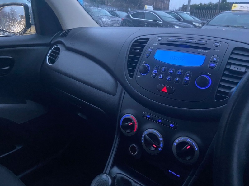 Used Hyundai i10 2012 for sale - 77241819: Photo 17