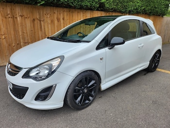 Vauxhall - Corsa
