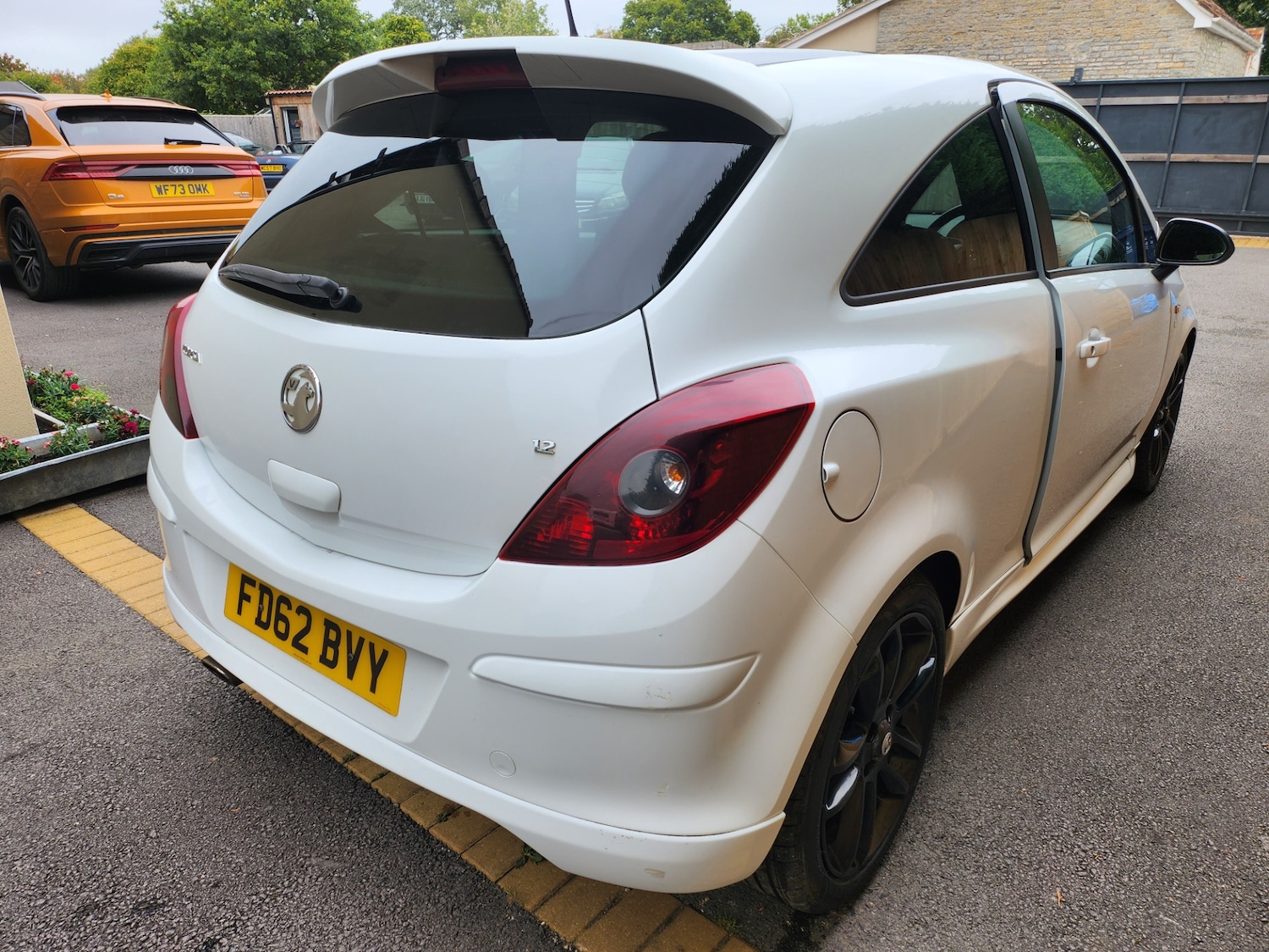 Used Vauxhall Corsa 2012 for sale - 75997801: Photo 5