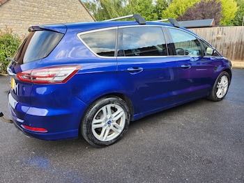 Ford - S-Max