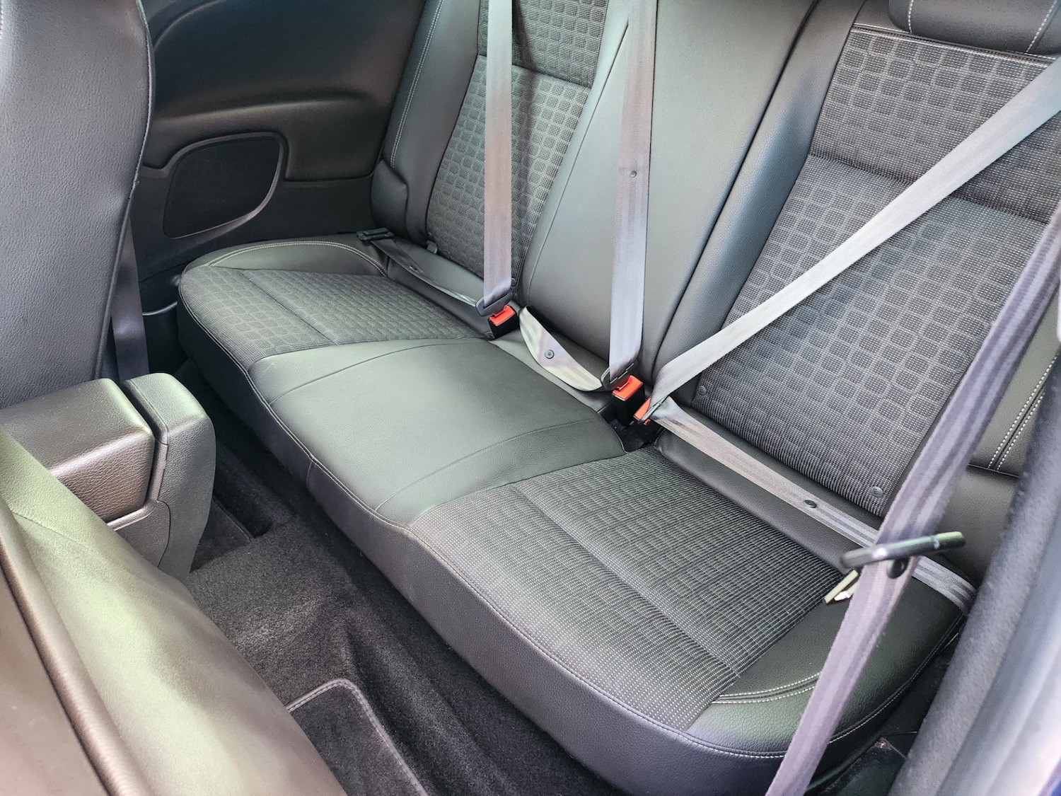 Used Vauxhall Astra GTC 2014 for sale - 76653709: Photo 10