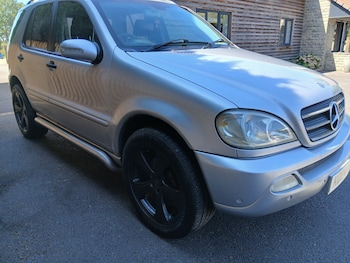 Used Mercedes-Benz M Class 2004 for sale - 79333108: Photo