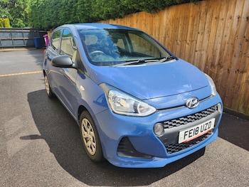 Used Hyundai i10 2018 for sale - 78951958: Photo