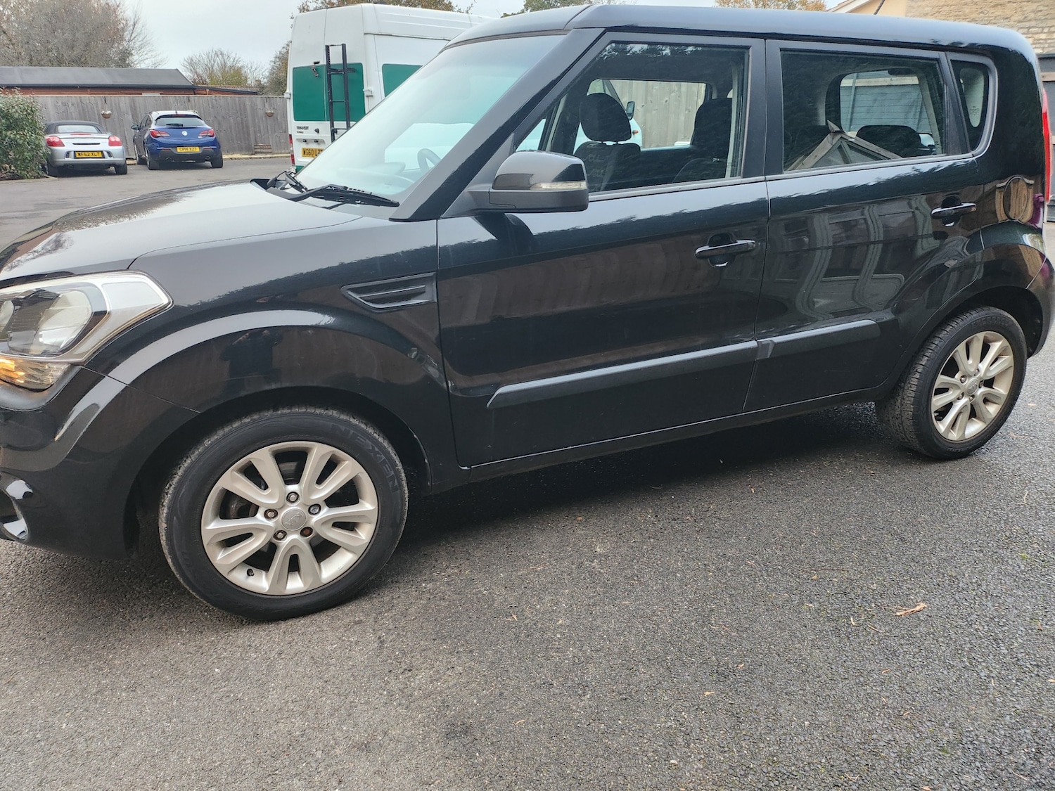 Used Kia Soul 2012 for sale - 76719765: Photo 2