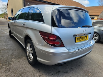 Used Mercedes-Benz R Class 2010 for sale - 78012801: Photo
