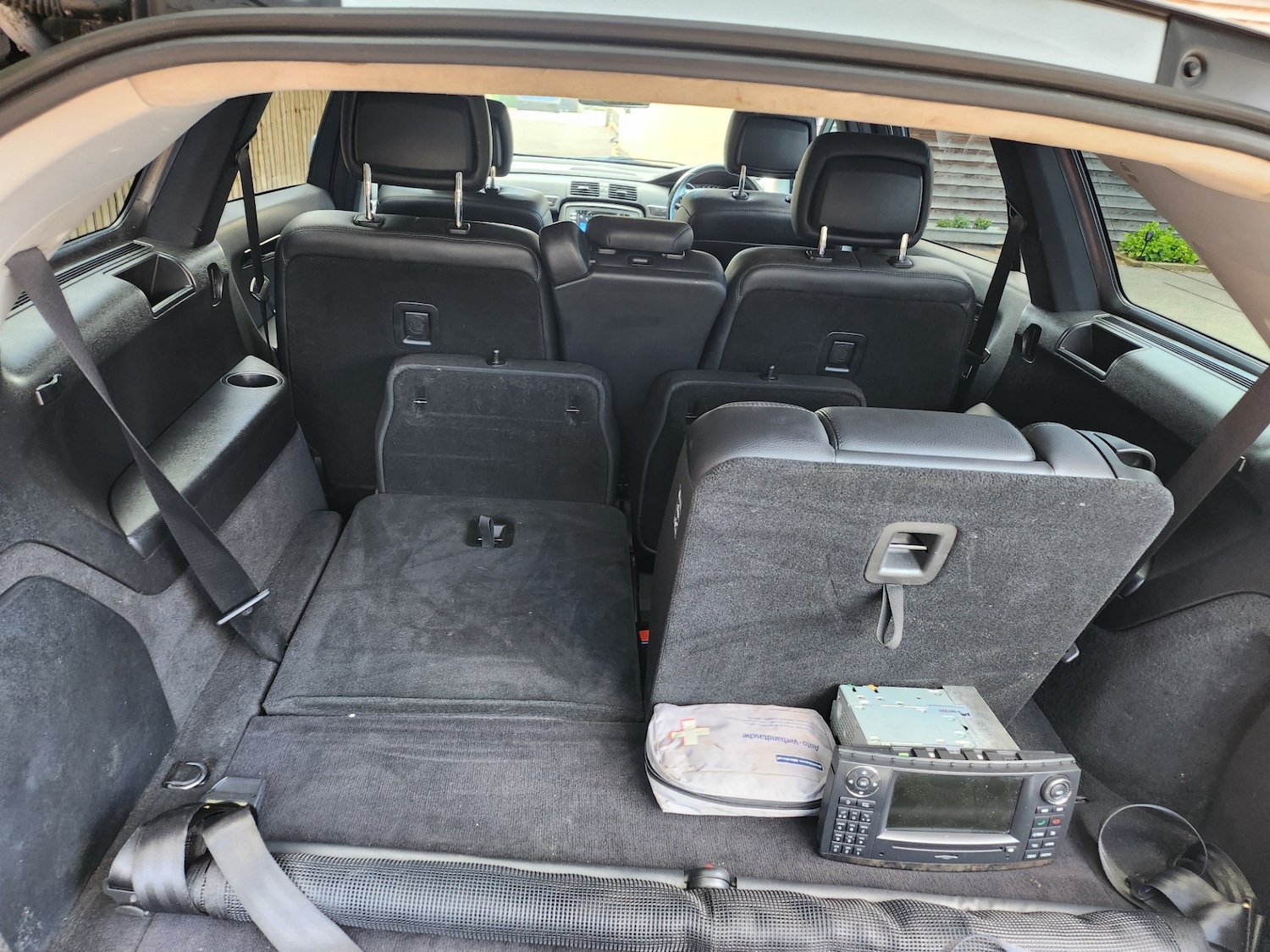 Used Mercedes-Benz R Class 2010 for sale - 78012801: Photo 3