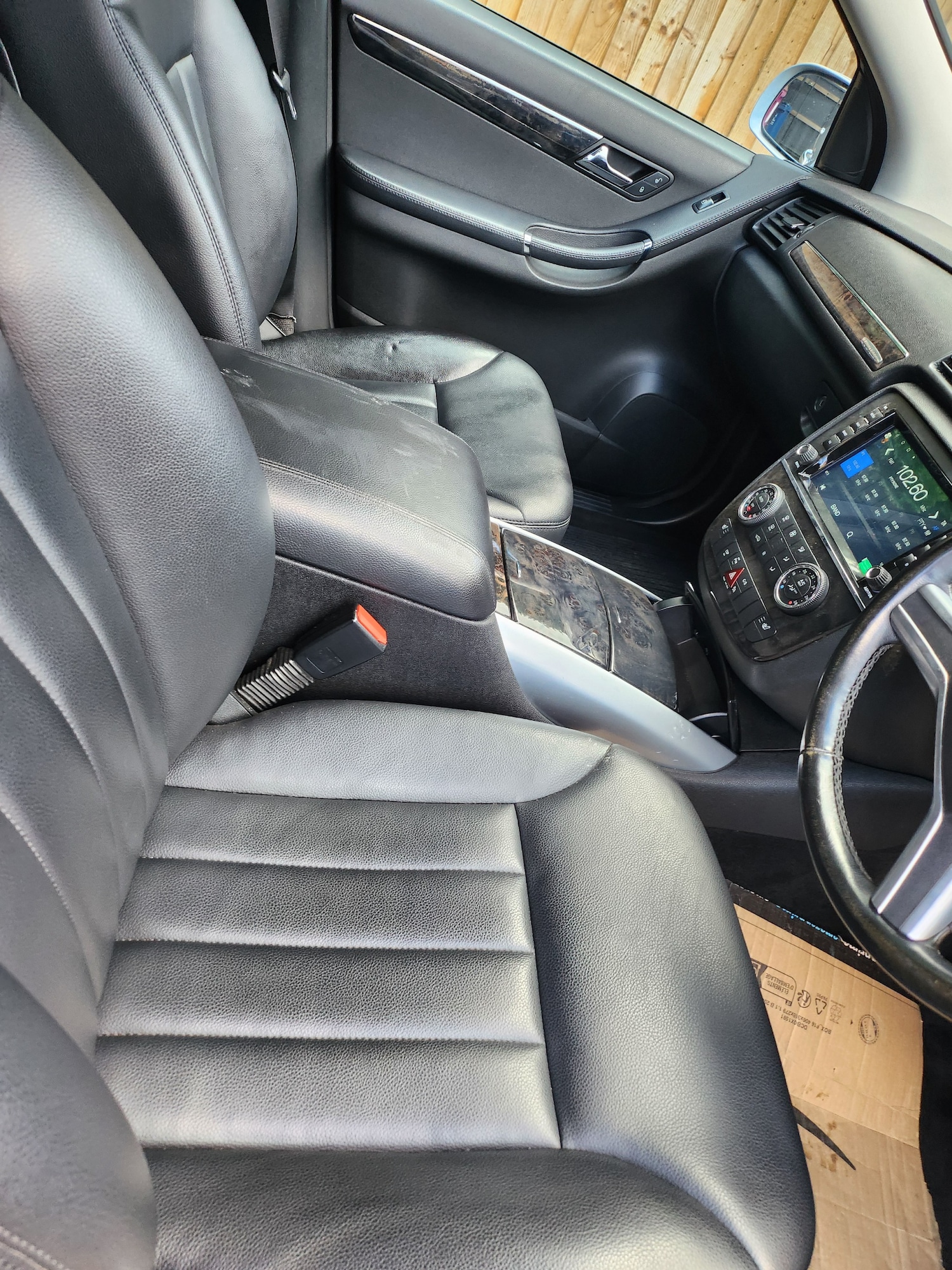 Used Mercedes-Benz R Class 2010 for sale - 78012801: Photo 7