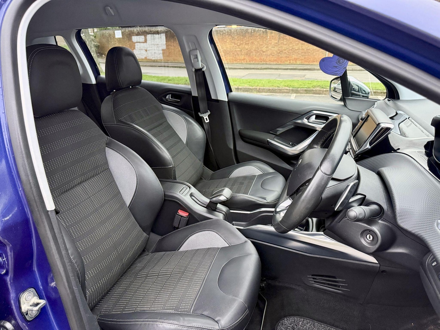 Used Peugeot 2008 2014 for sale - 77020864: Photo 10