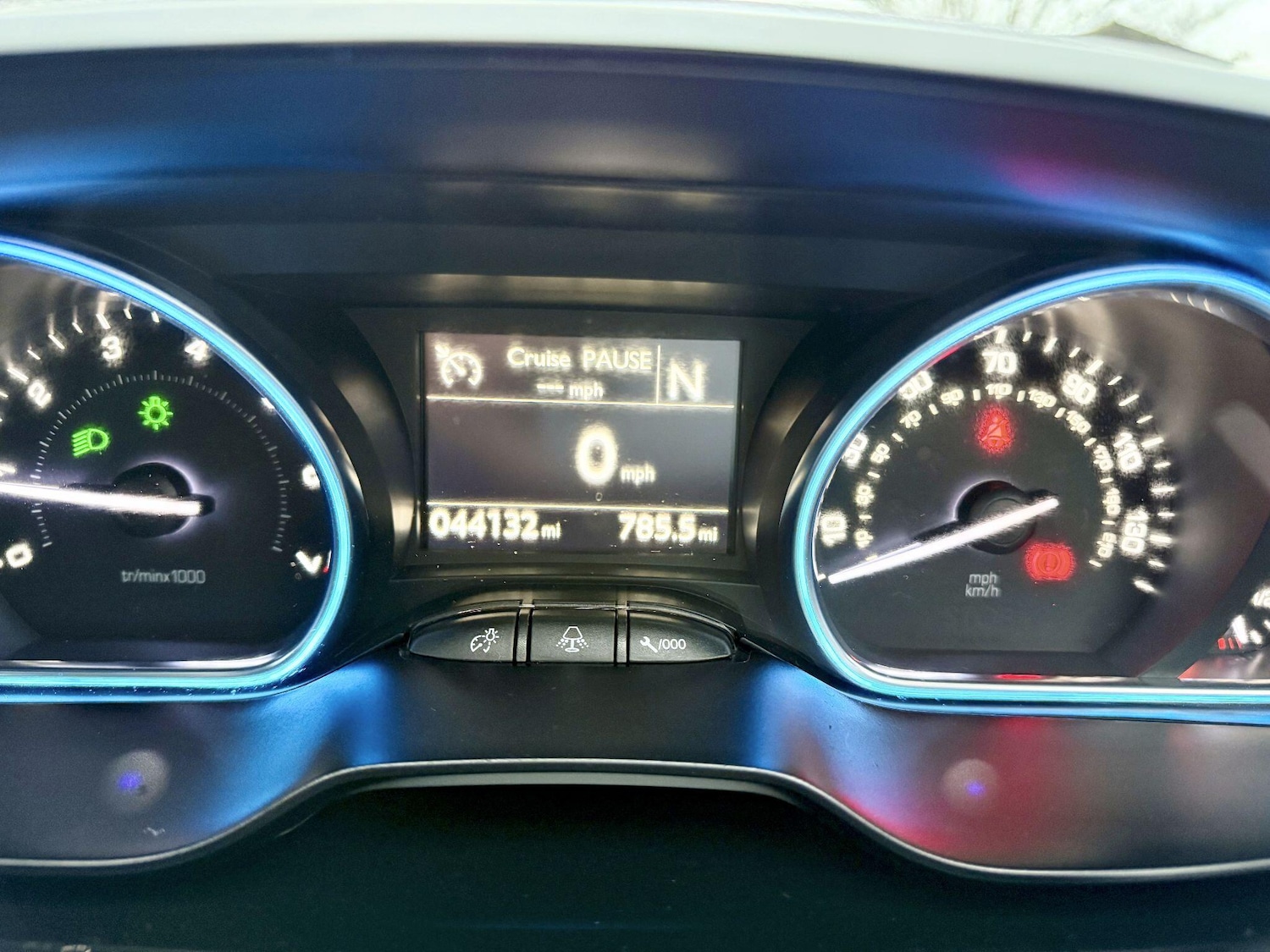 Used Peugeot 2008 2014 for sale - 77020864: Photo 17