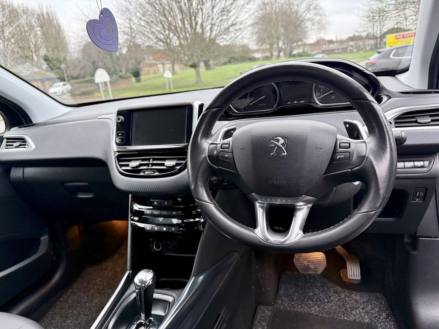 Used Peugeot 2008 2014 for sale - 77020864: Photo 19