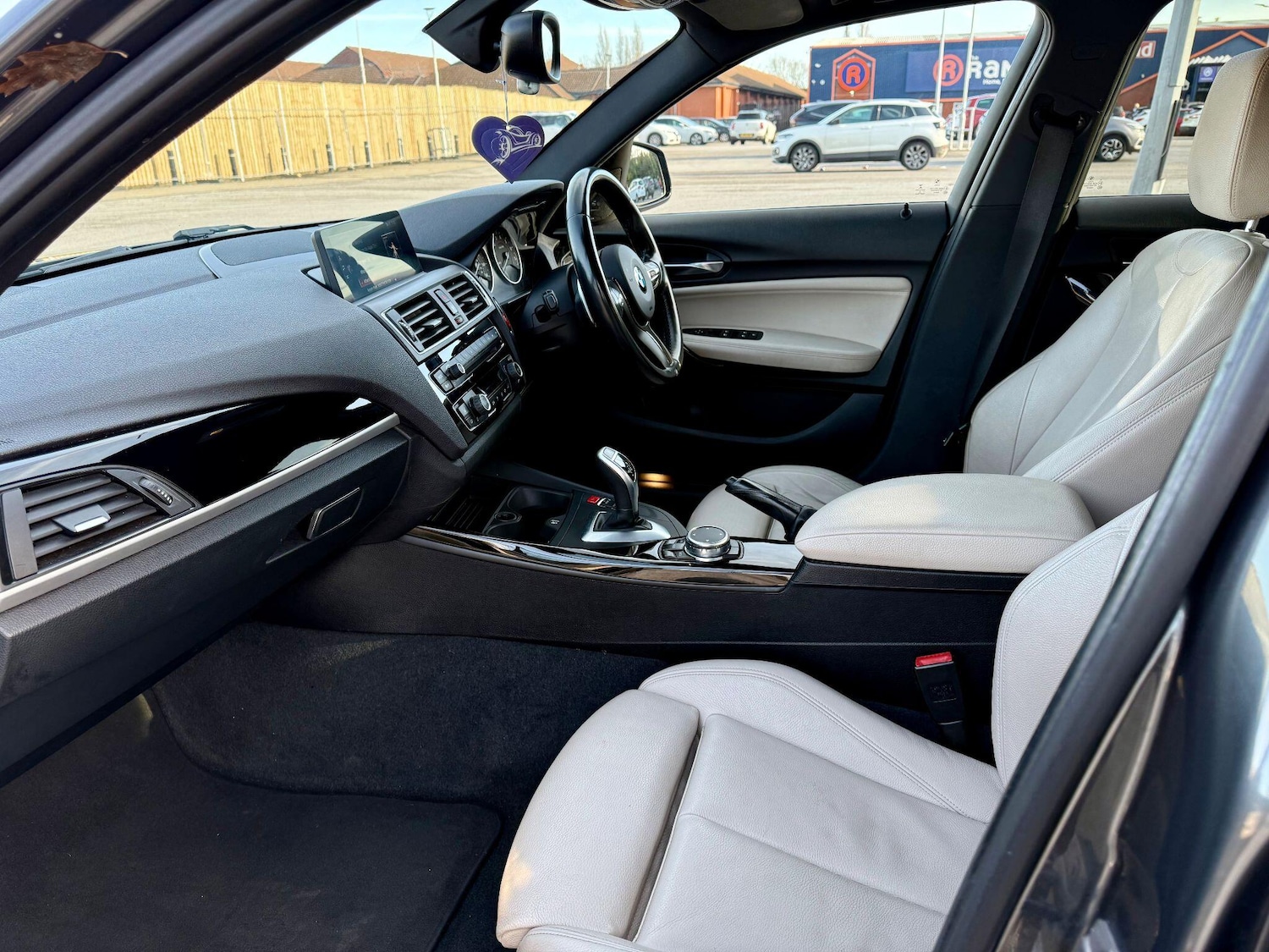 Used BMW 1 Series 2016 for sale - 76899000: Photo 29