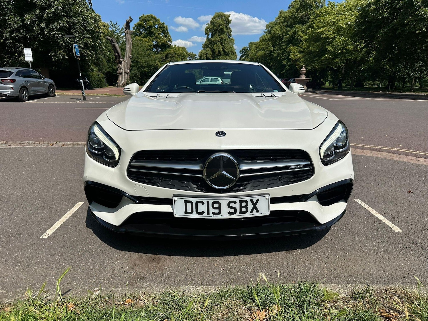 Used Mercedes-Benz SL 2019 for sale - 76899080: Photo 2