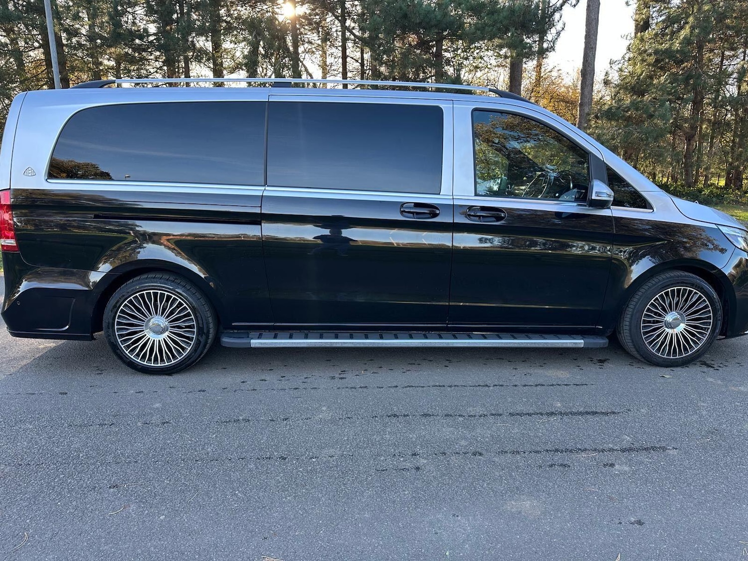 Used Mercedes-Benz V-Class 2019 for sale - 76898410: Photo 10