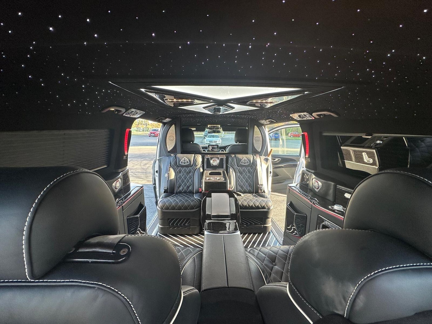 Used Mercedes-Benz V-Class 2019 for sale - 76898410: Photo 14