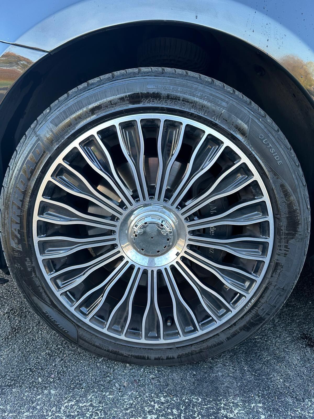 Used Mercedes-Benz V-Class 2019 for sale - 76898410: Photo 21