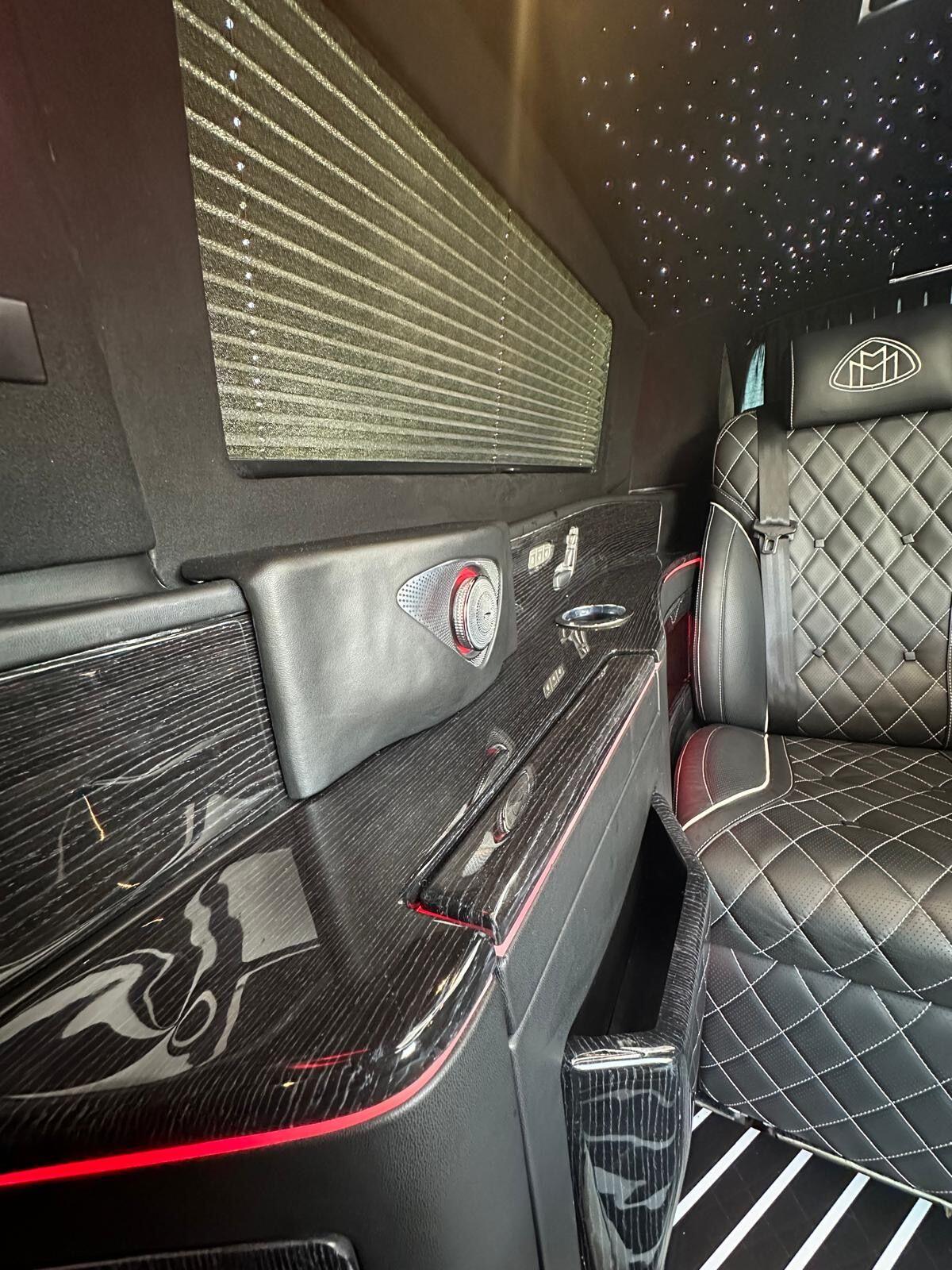 Used Mercedes-Benz V-Class 2019 for sale - 76898410: Photo 29