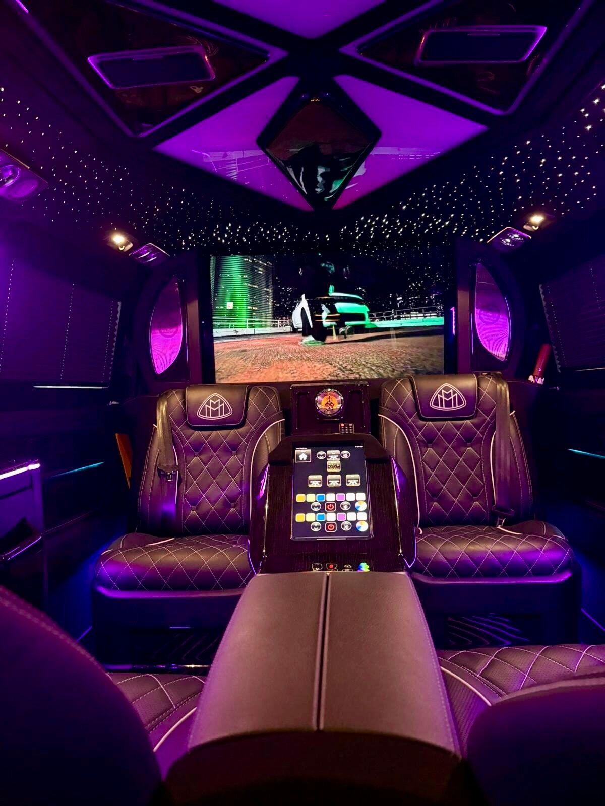 Used Mercedes-Benz V-Class 2019 for sale - 76898410: Photo 41