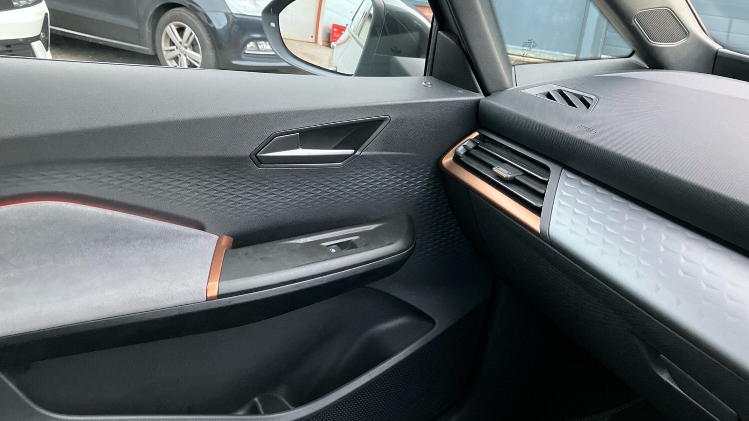 Used Cupra Born 2025 for sale - 75937994: Photo 25