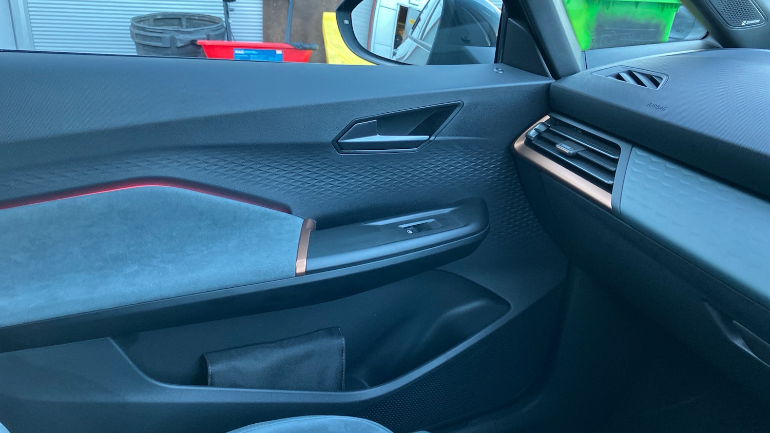 Used Cupra Born 2025 for sale - 77241848: Photo 24