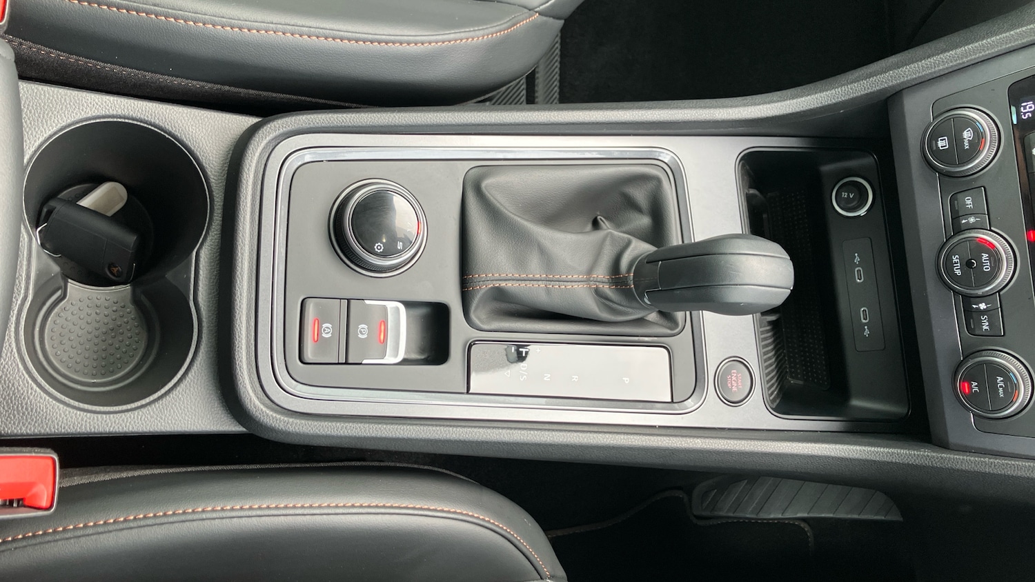 Used Cupra Ateca 2025 for sale - 75937978: Photo 25