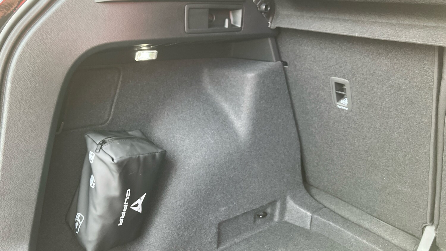 Used Cupra Ateca 2025 for sale - 75937978: Photo 39