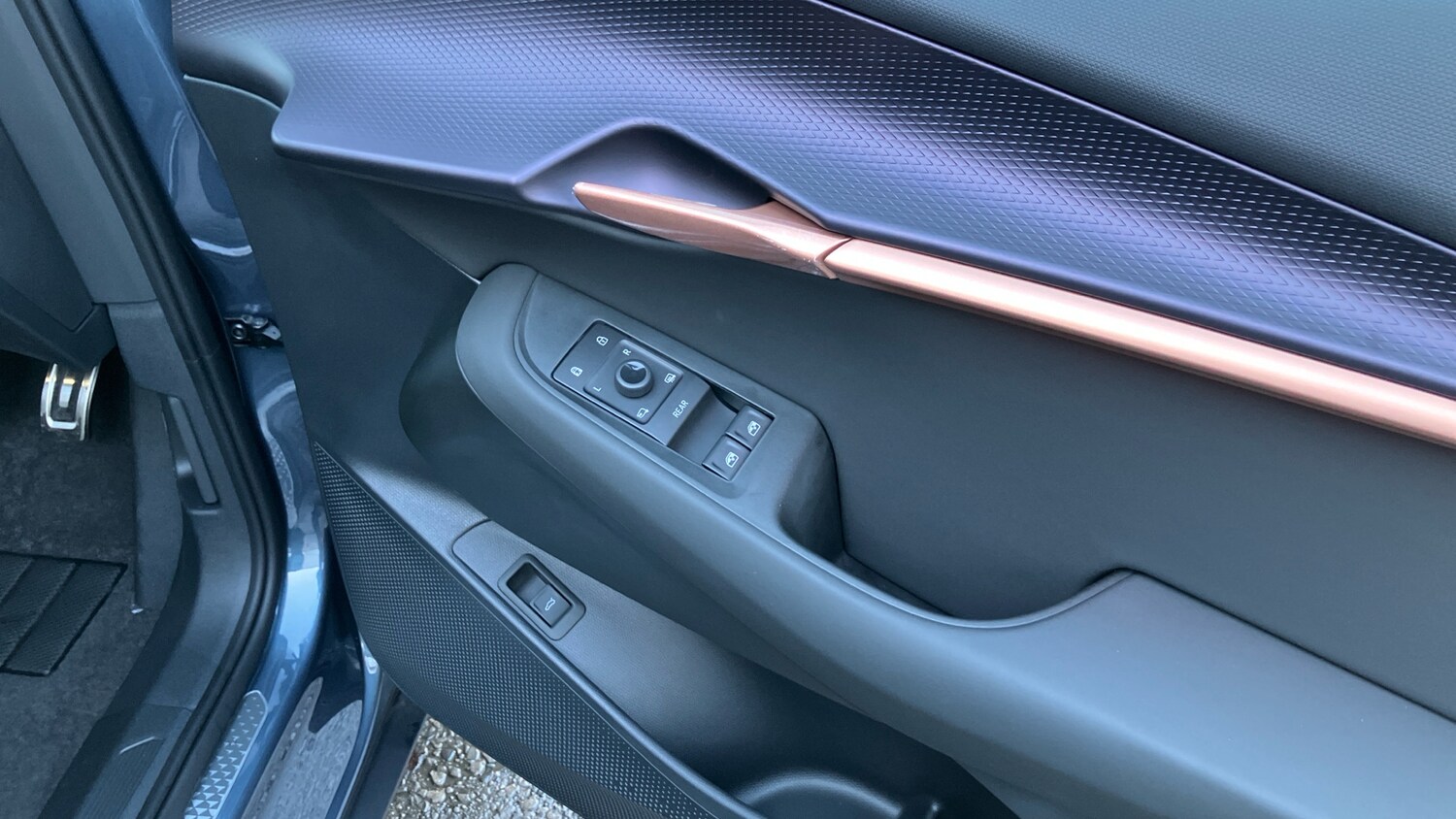 Used Cupra Tavascan 2025 for sale - 76829536: Photo 29