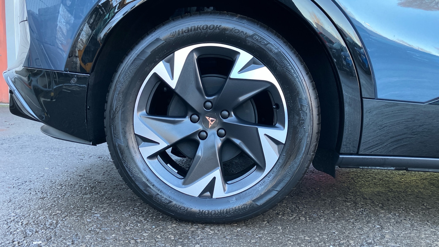 Used Cupra Tavascan 2025 for sale - 76829536: Photo 7