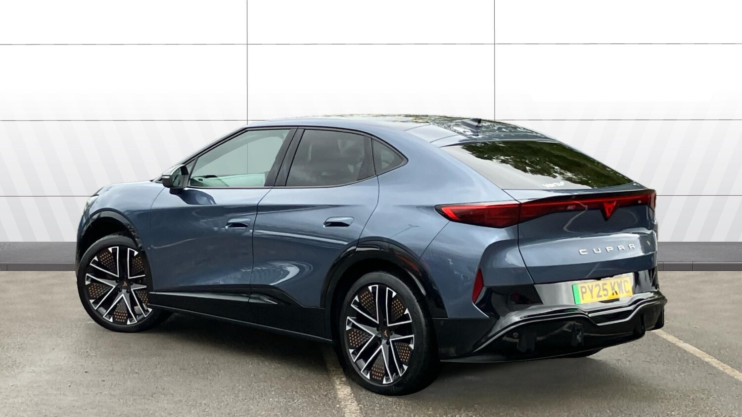 Used Cupra Tavascan 2025 for sale - 75937977: Photo 2
