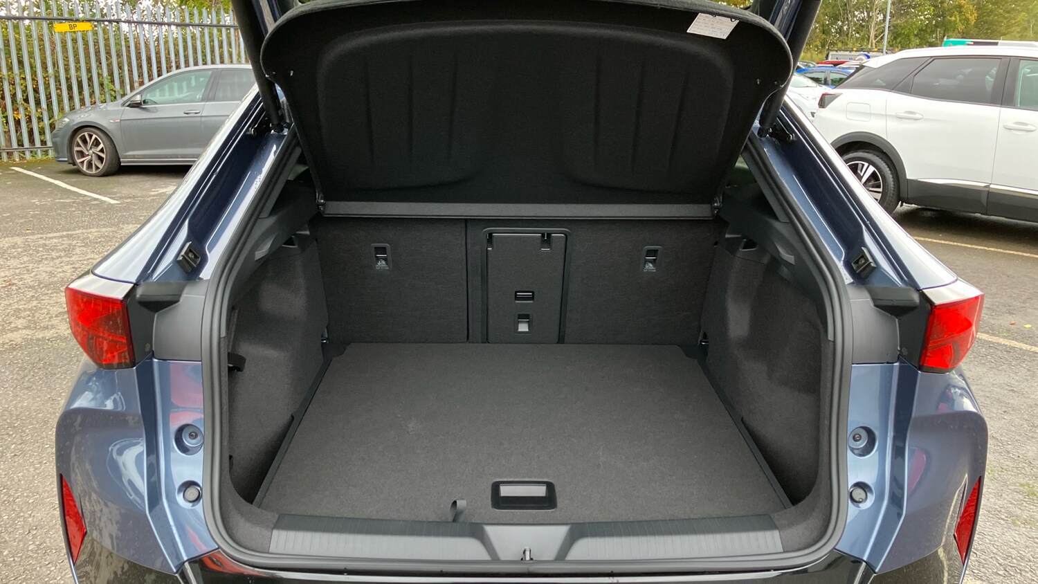 Used Cupra Tavascan 2025 for sale - 75937977: Photo 4