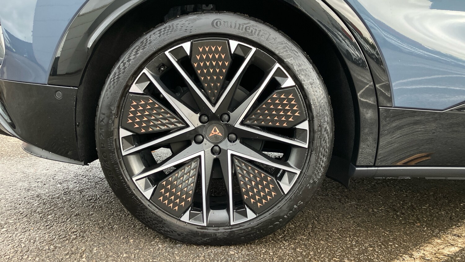 Used Cupra Tavascan 2025 for sale - 75937977: Photo 7