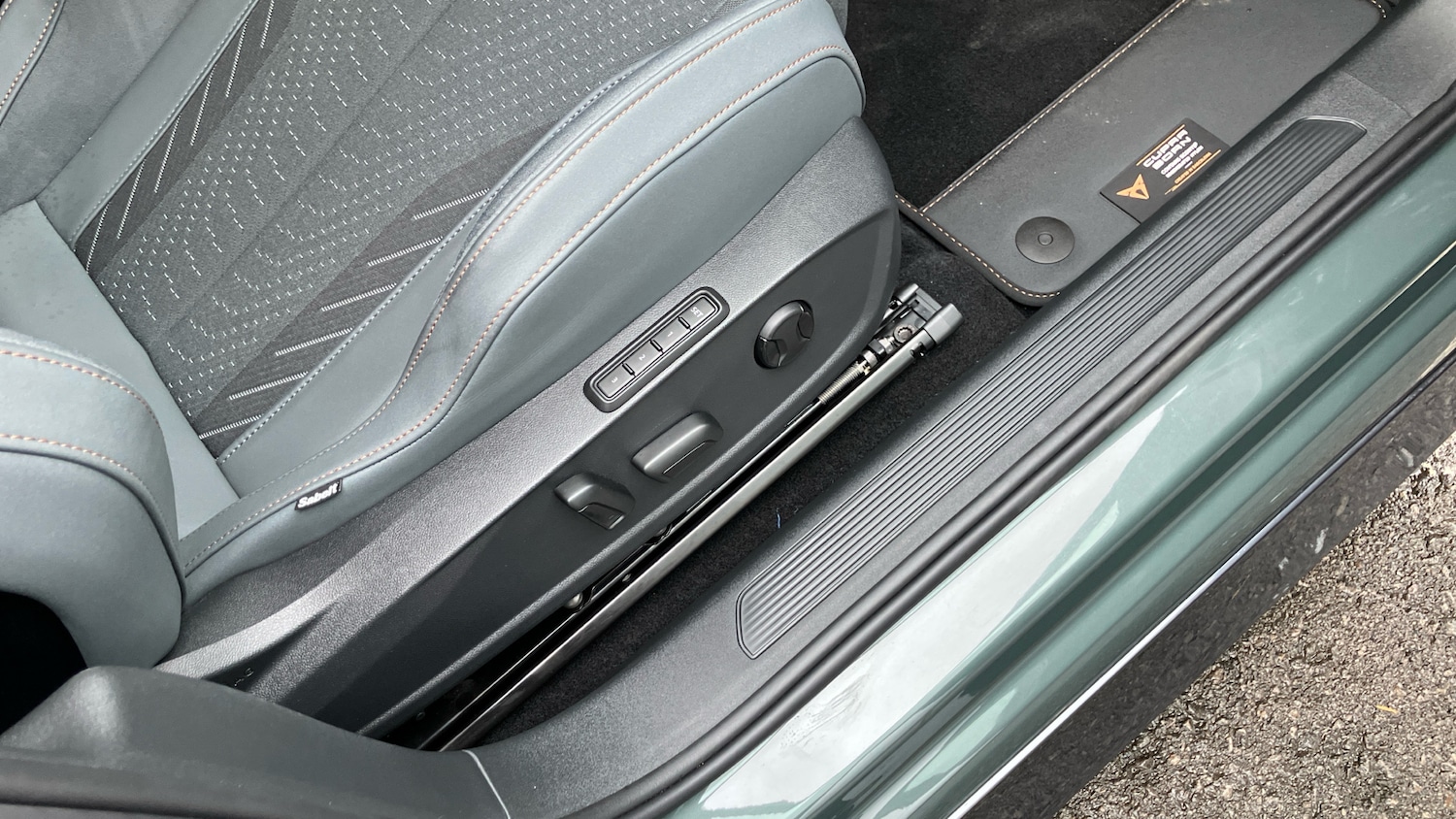 Used Cupra Born 2025 for sale - 75938014: Photo 30