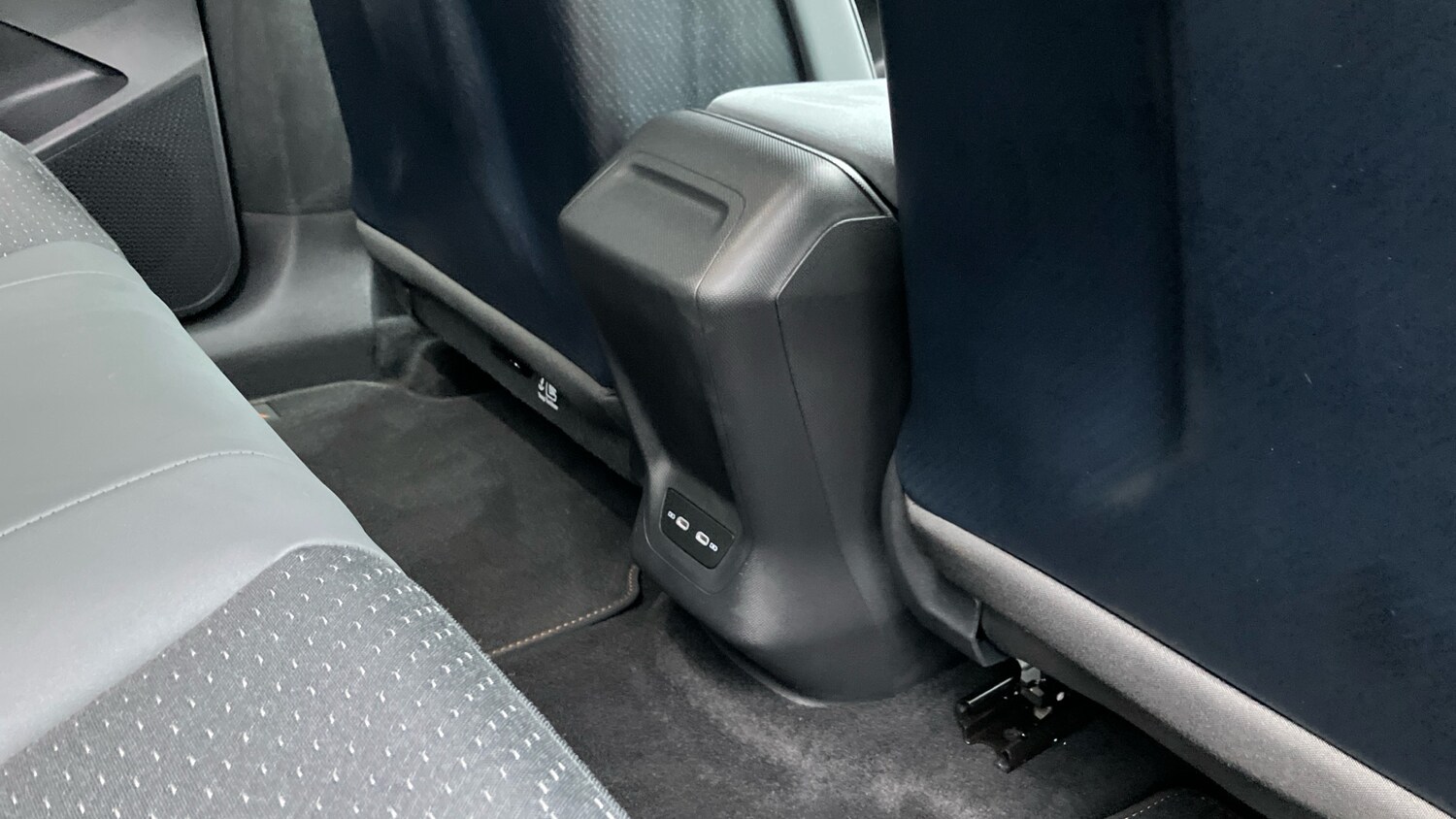 Used Cupra Born 2025 for sale - 75938014: Photo 34