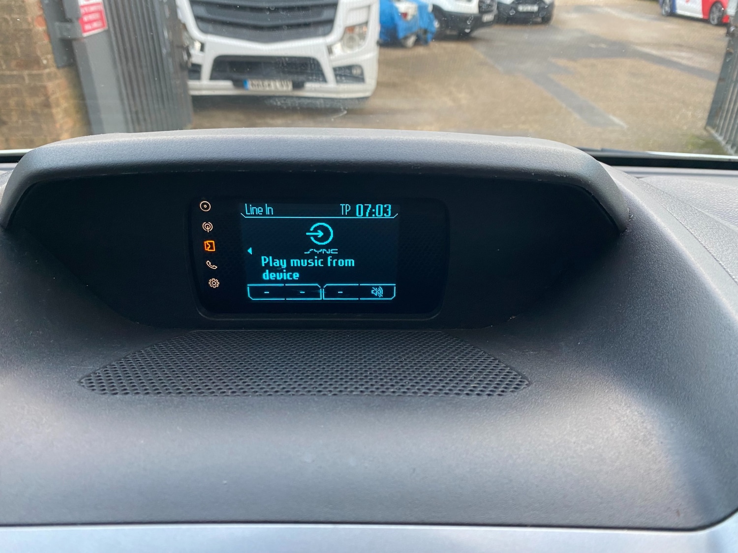 Used Ford Transit 2015 for sale - 77161225: Photo 44