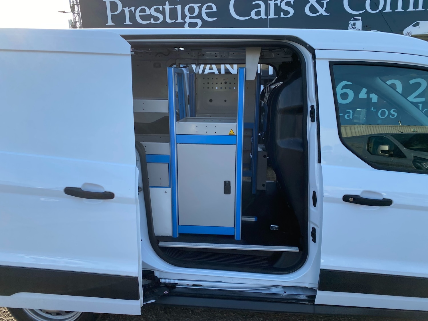 Used Ford Transit Connect 2015 for sale - 76951525: Photo 16