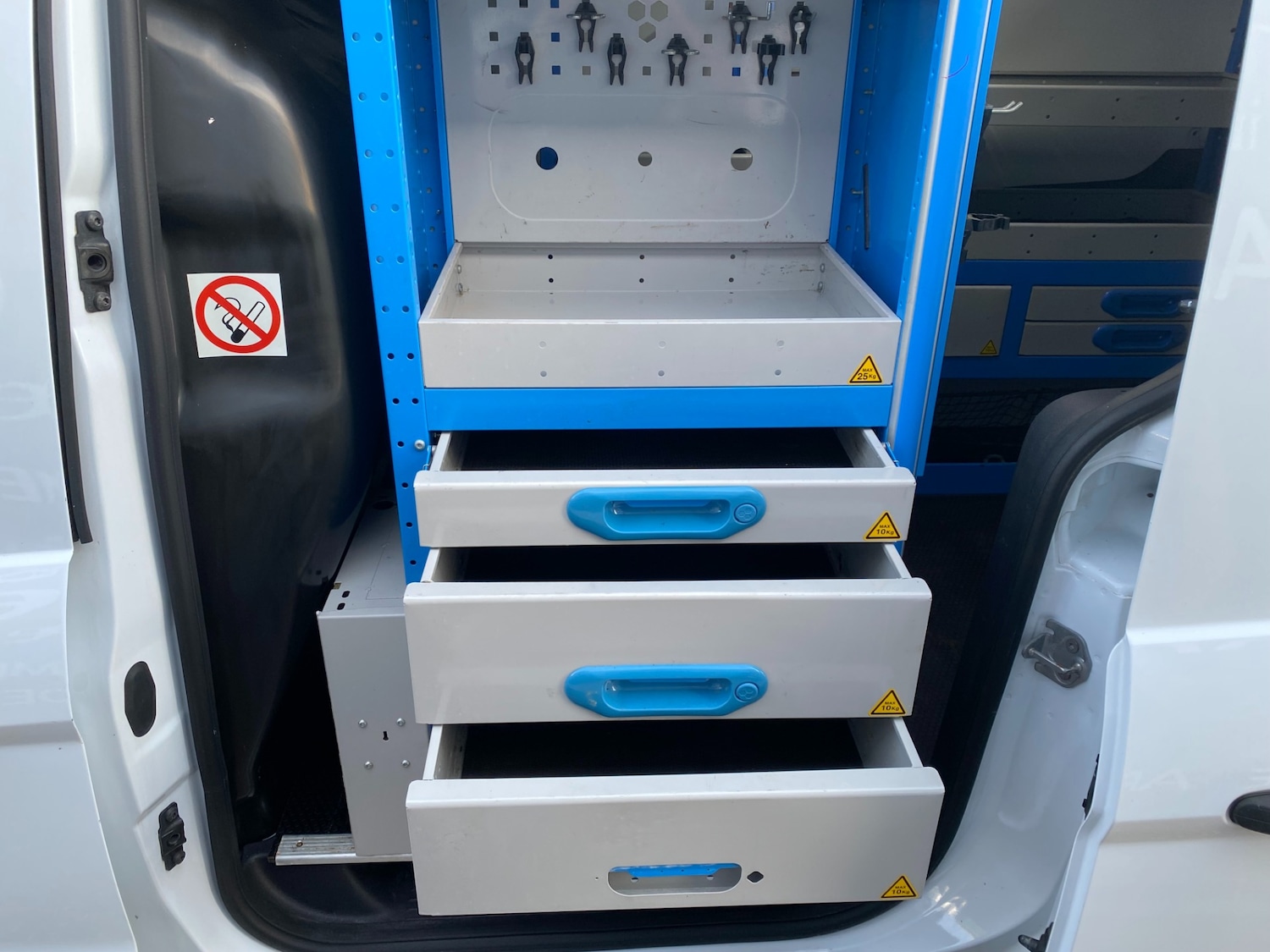 Used Ford Transit Connect 2015 for sale - 76951525: Photo 18