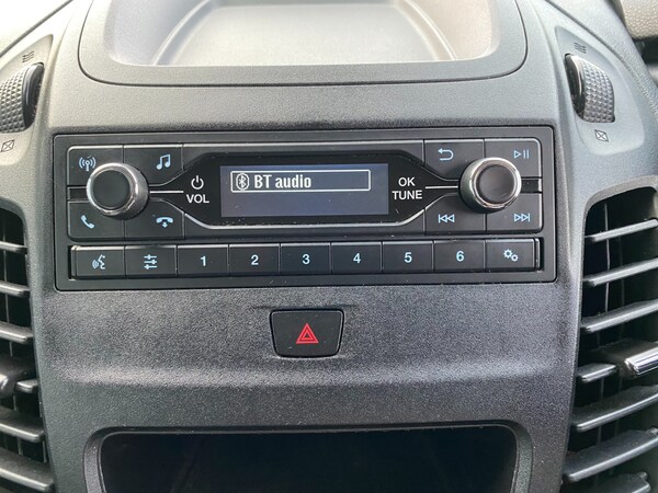 Used Ford Transit Connect 2020 for sale - 74690010: Photo 31