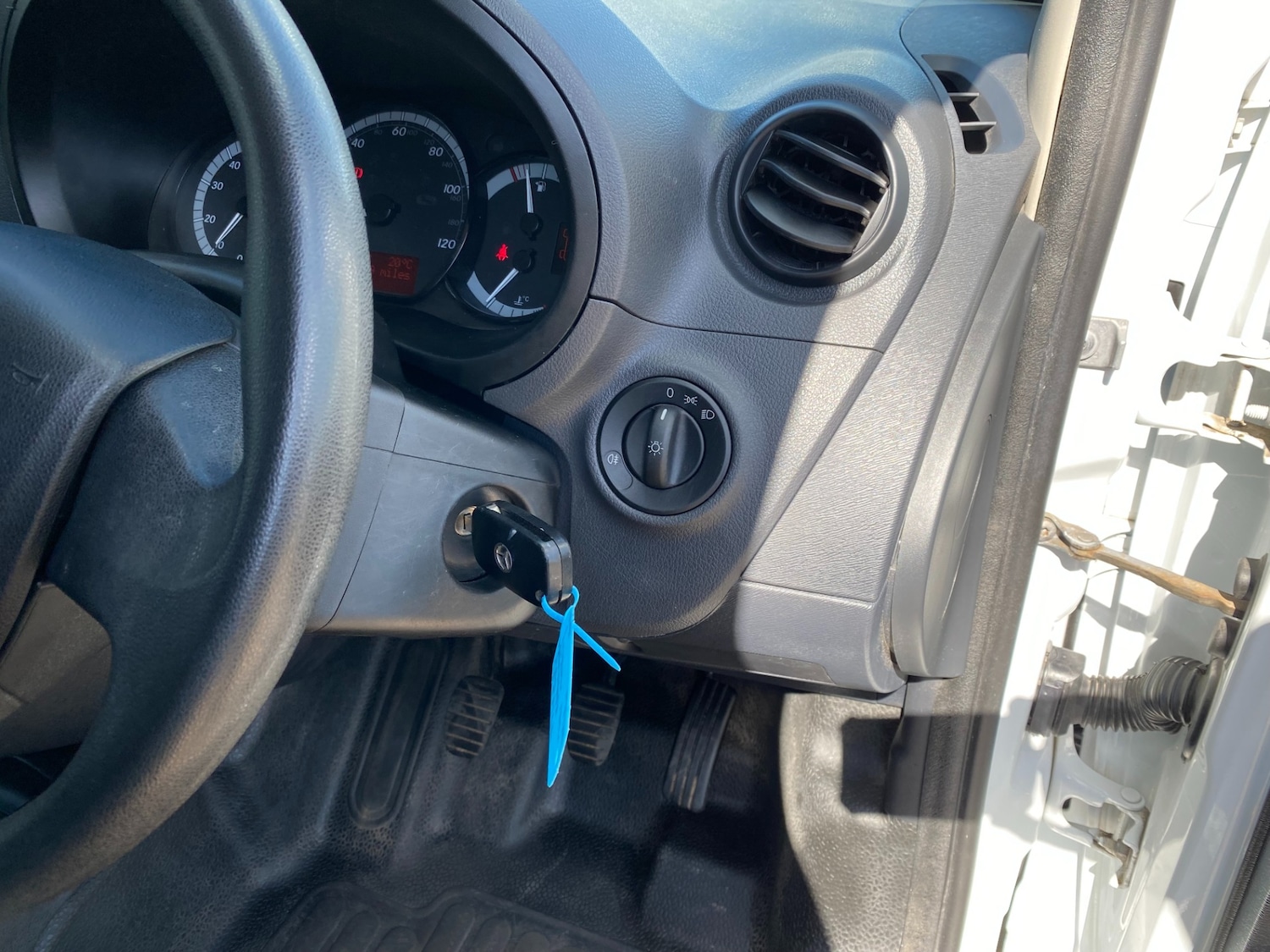Vehicle 29