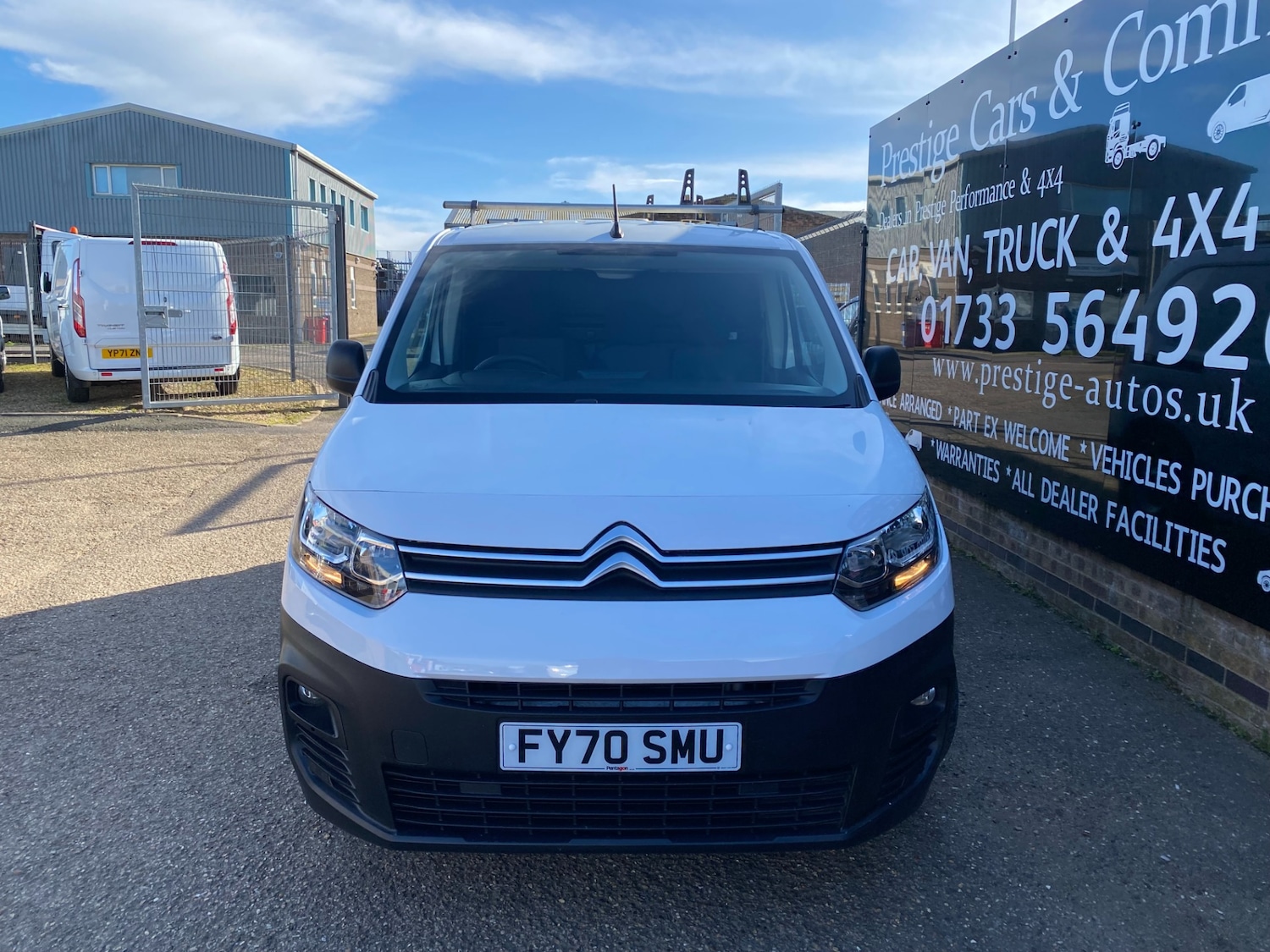 Used Citroen Berlingo 2021 for sale - 77954429: Photo 2