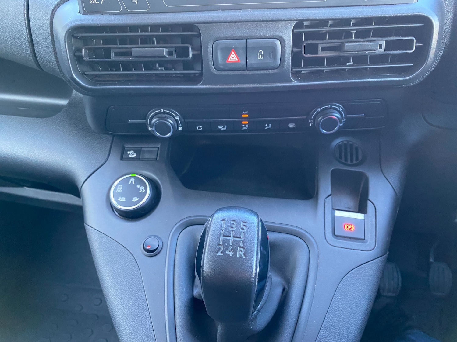 Used Citroen Berlingo 2021 for sale - 77954429: Photo 22