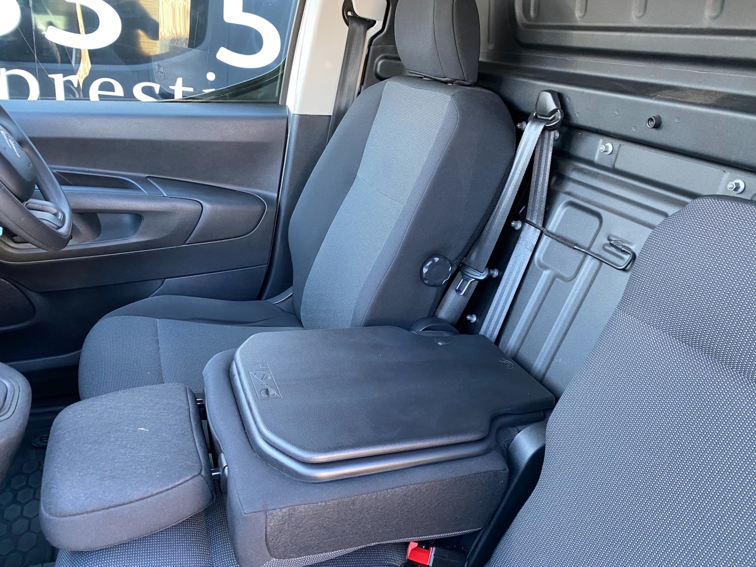 Used Citroen Berlingo 2021 for sale - 77954429: Photo 29