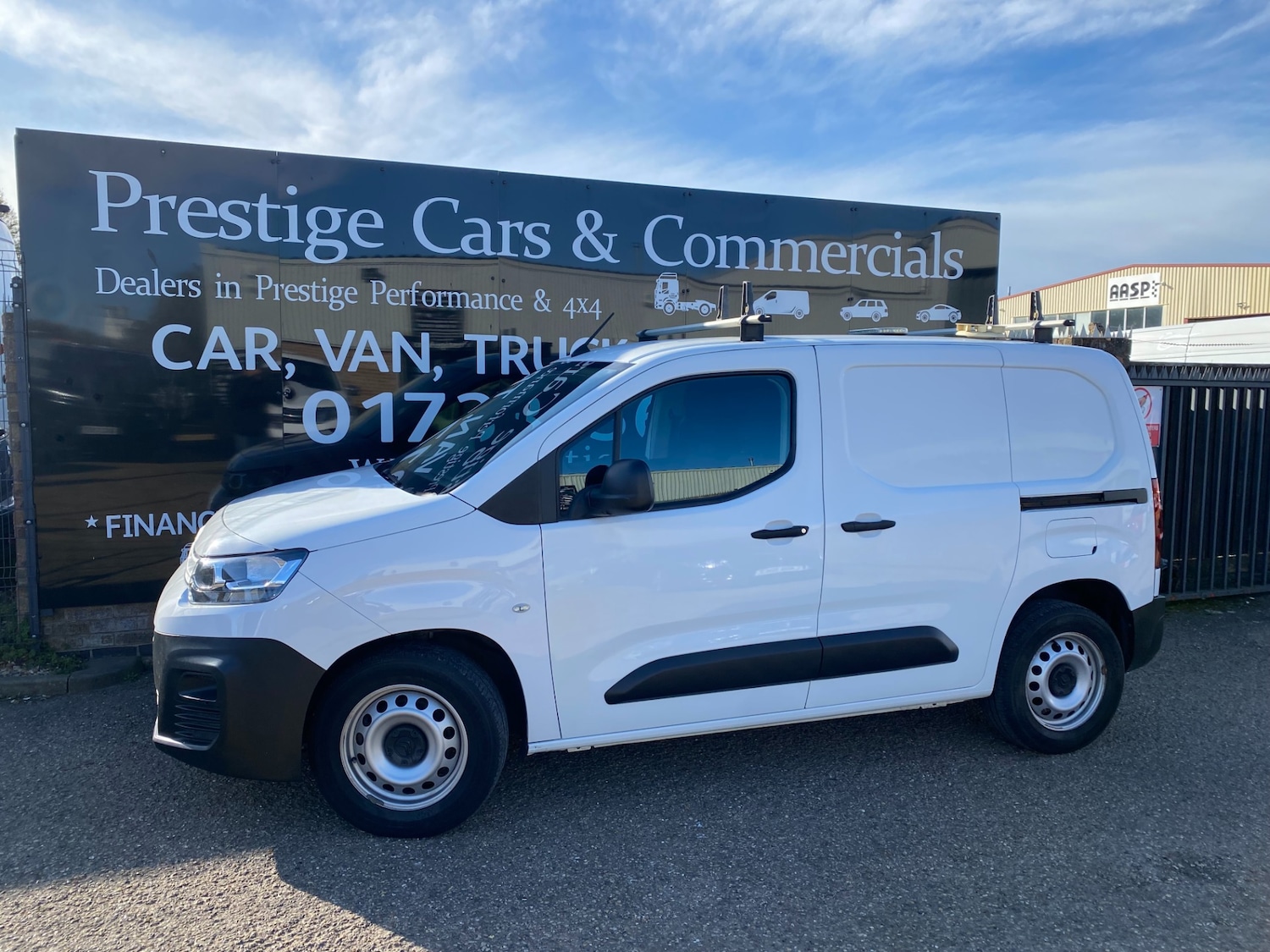 Used Citroen Berlingo 2021 for sale - 77954429: Photo 60