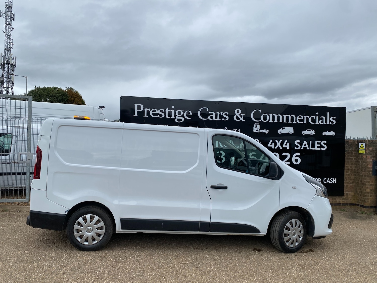 Used Renault Trafic 2018 for sale - 75755035: Photo 3