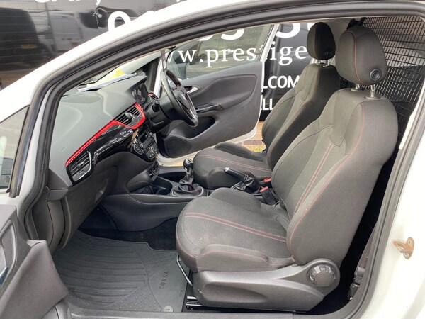 Used Vauxhall Corsa 2017 for sale - 73026038: Photo 16